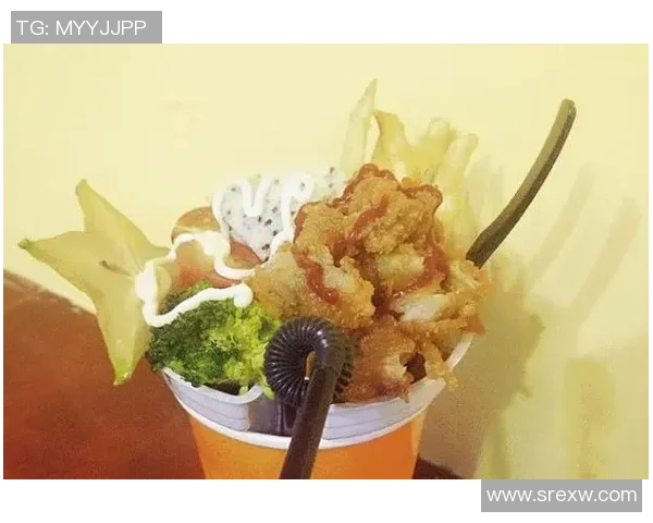 鸡排杯：滋味源自家庭的独特美味